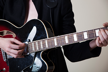 Music & Entertainment Photo